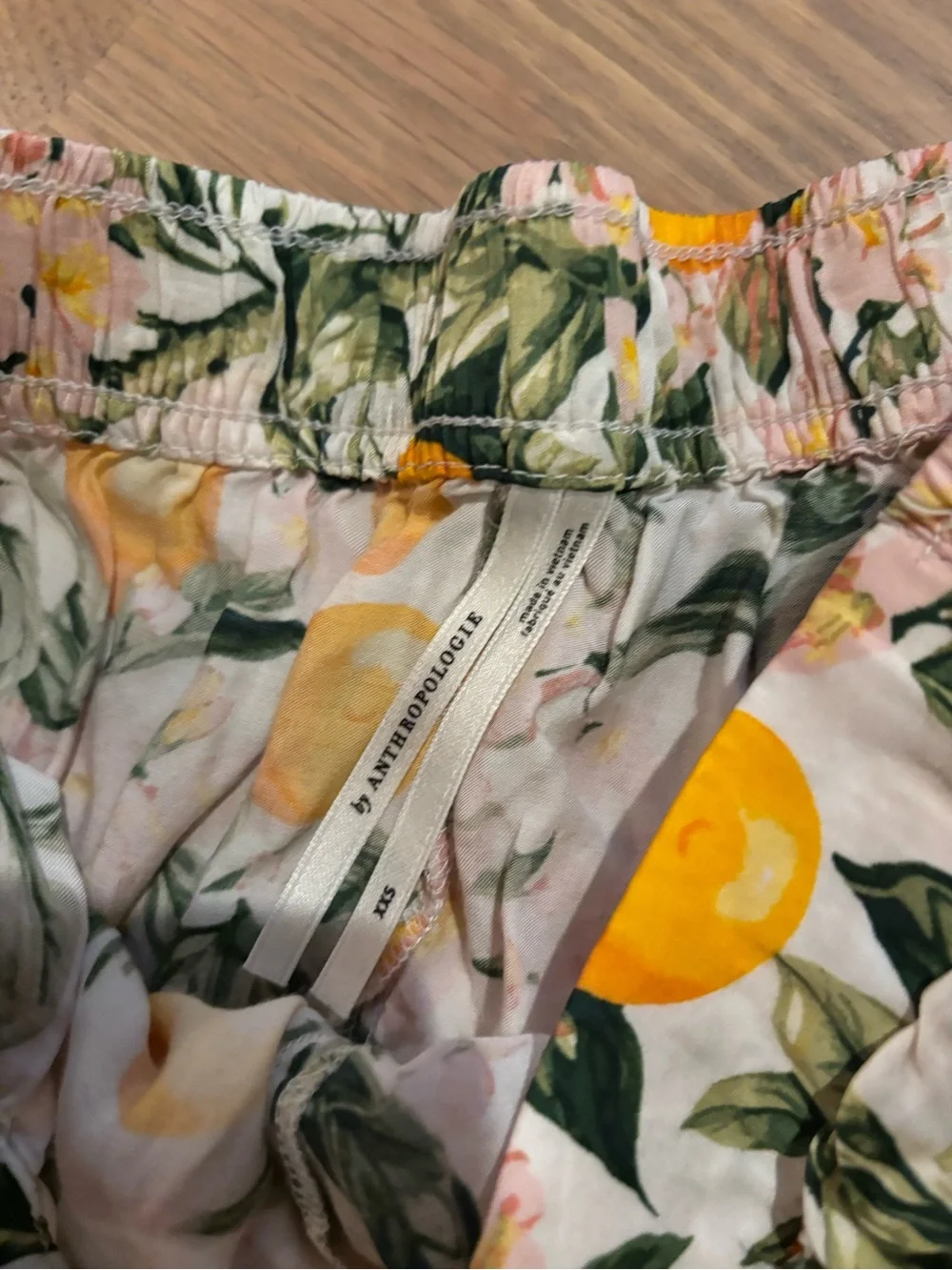 Anthropologie Women’s Lemon Print Silky Pajama Short Shorts XXS